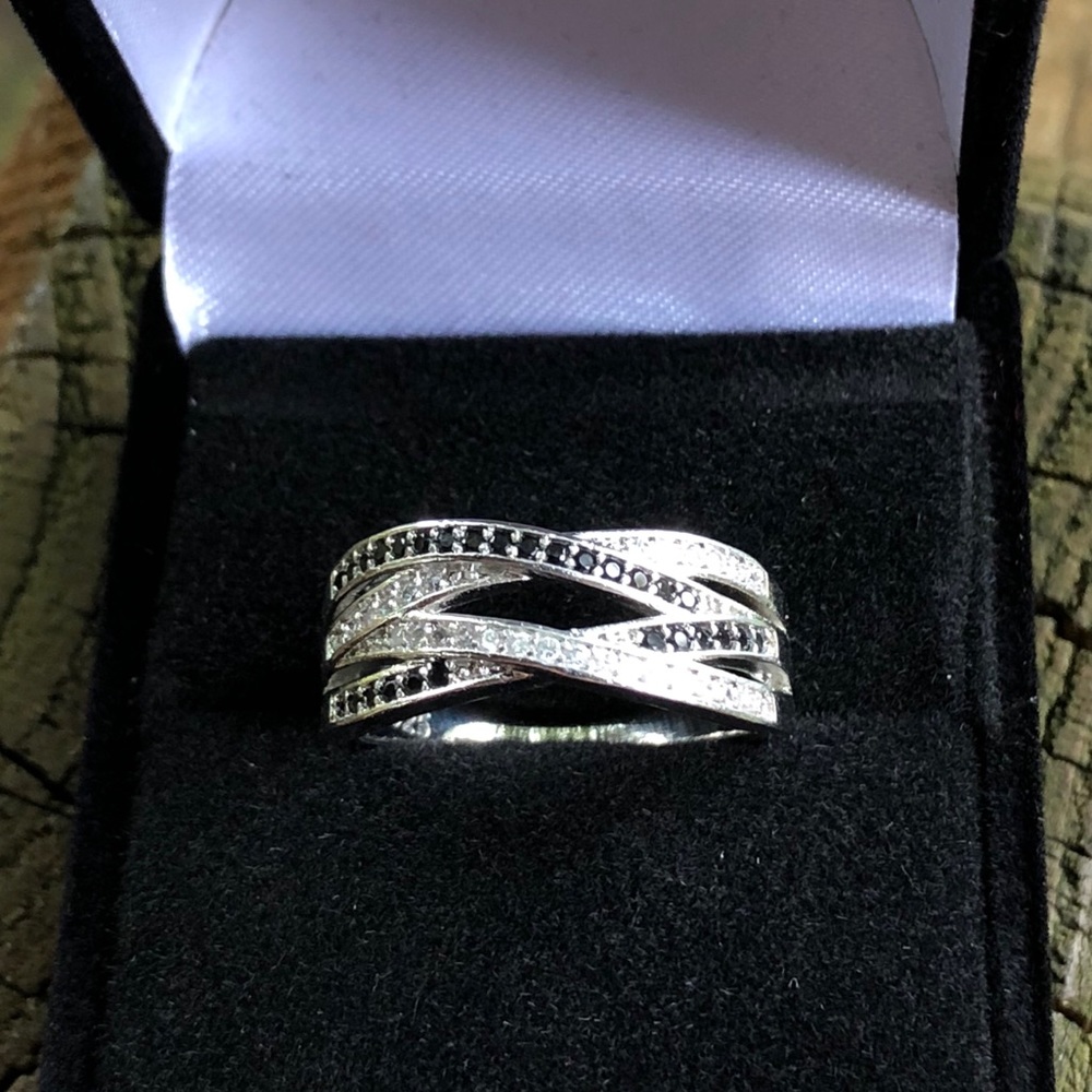 STERLING SILVER RING - Picture 4 of 11